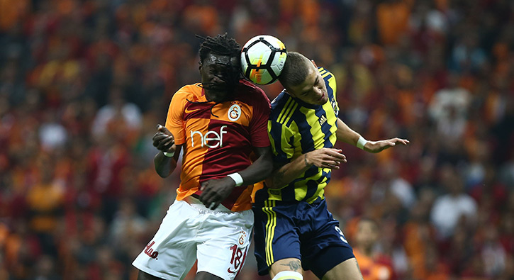 Galatasaray - Fenerbahçe derbisinden görüntüler